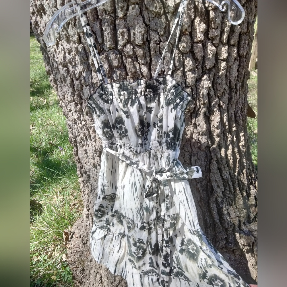 ⬇️ Price Drop!⬇️ Daytrip Sundress in size M
